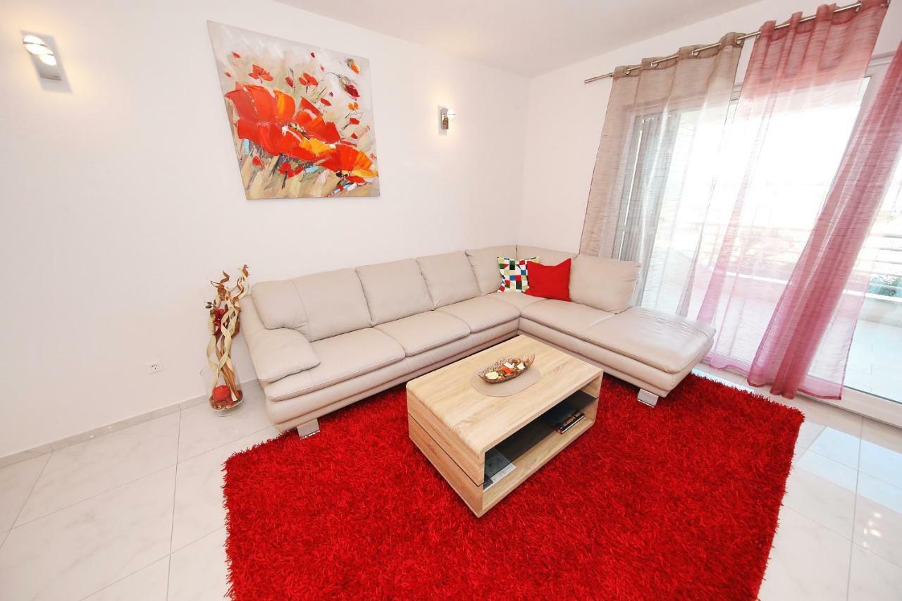 Apartment Lana Pašman Dış mekan fotoğraf