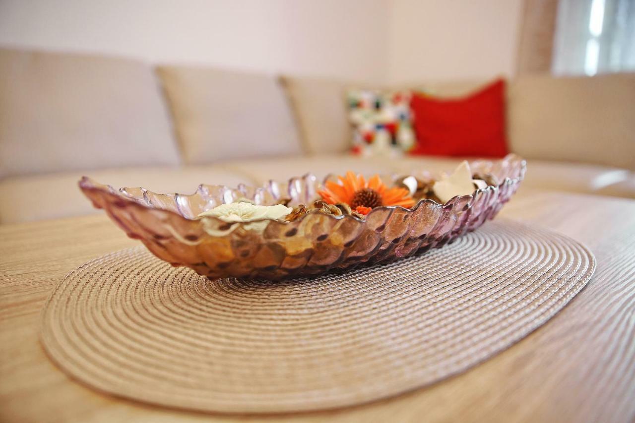 Apartment Lana Pašman Dış mekan fotoğraf